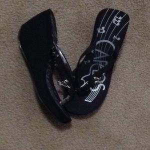NEW Carlos Wedge Black Sparley Sandles  size 8M